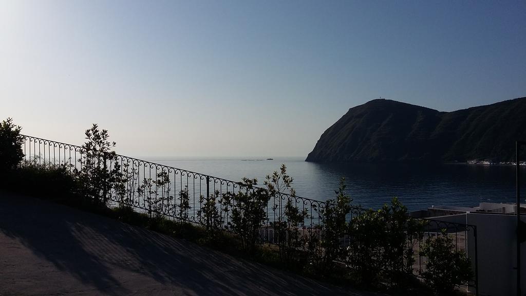 Oltremare Residence Hotel Lipari  Exterior foto
